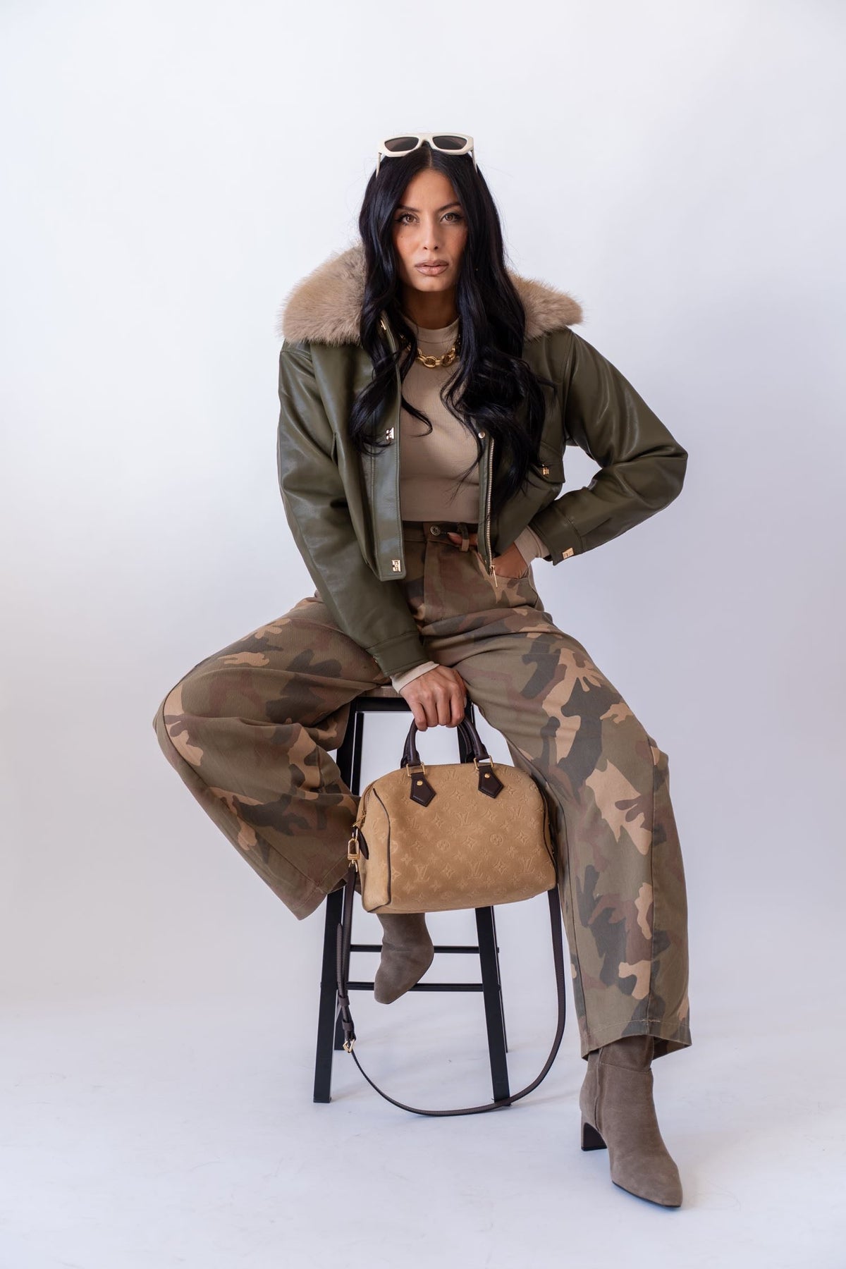 Chaqueton Biker Crop Verde Militar foto 1